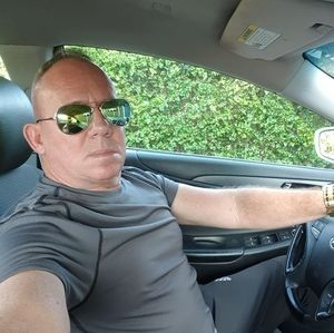 Meet your Posher, Ariel